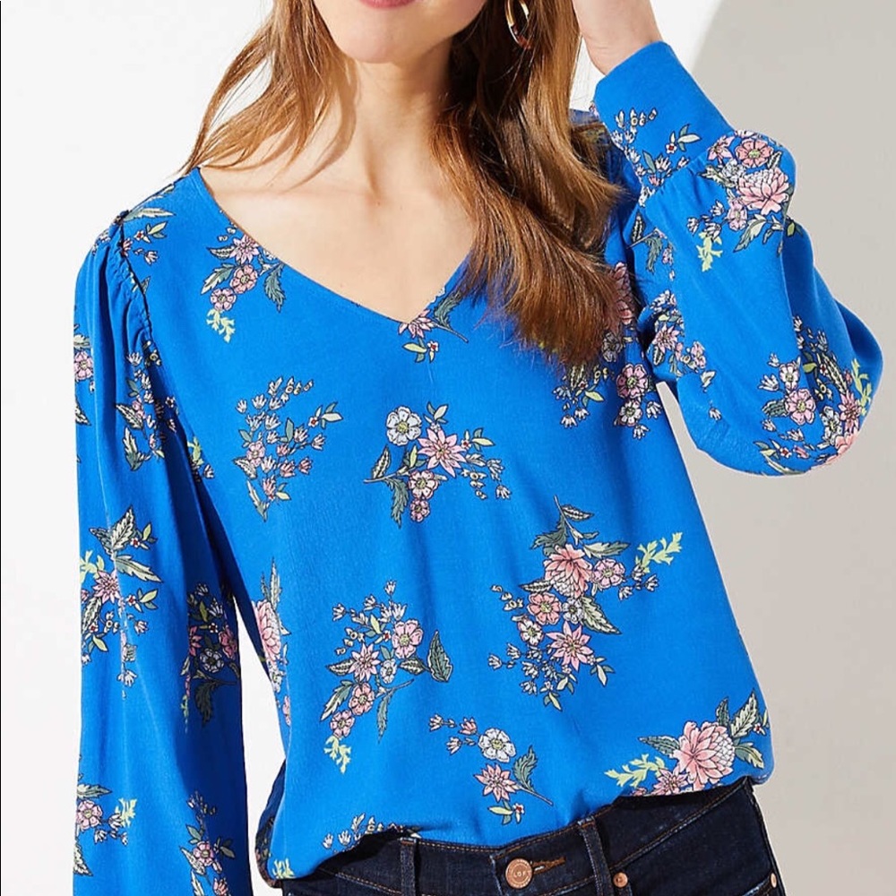 NWT Loft flora V neck puff sleeve blouse size XS petite - Picture 2 of 5